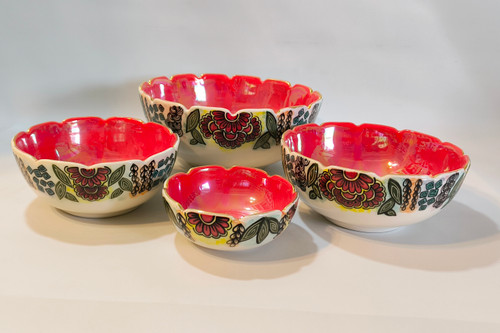 ست چهارتایی کاسه،لب طلا با لاستر صدفی، دورتادور با دست نقاشی شده،طرح و نقش اختصاصی و انحصاری، دارای ضمانت کیفیت و ارسال